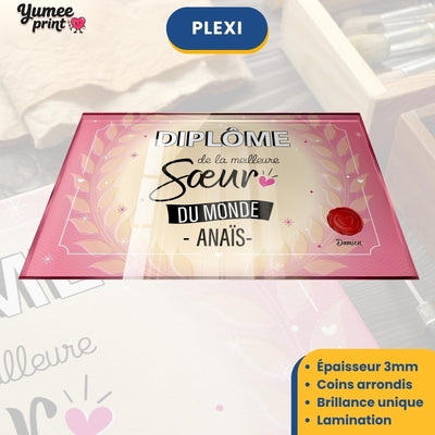 Diplôme « de la meilleure sœur du monde » sur plexiglas de 3 mm aux coins arrondis, finition brillante, avec son prénom et votre signature, livré chez vous (exemple)