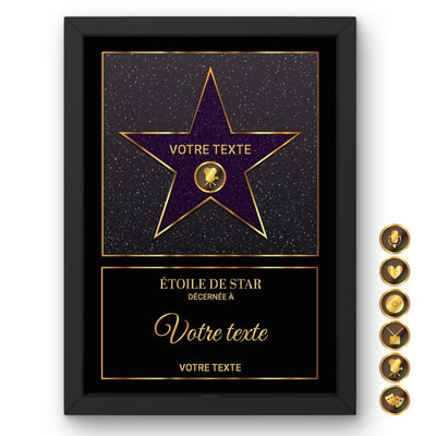 Étoile de star personnalisée façon Walk of Fame : étoile violette pailletée sur fond noir en cadre noir, prénom, pictogramme parmi six et message au choix, imprimée et livrée chez vous (exemple)