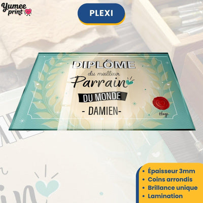 Diplôme « du meilleur parrain du monde » sur plexiglas de 3 mm aux coins arrondis, finition brillante, avec son prénom et votre signature, livré chez vous (exemple)