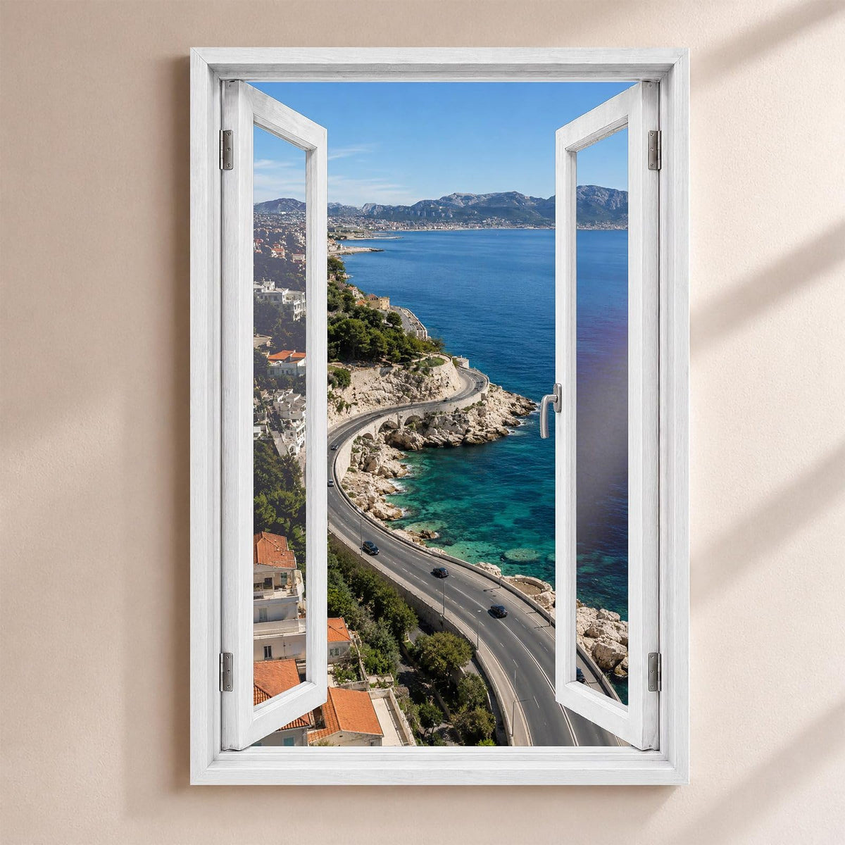Trompe-l'œil sur Marseille : la route de la Corniche qui longe la mer turquoise, par une fenêtre blanche ouverte, sur toile canvas tendue ou plexiglas, livré chez vous (exemple)