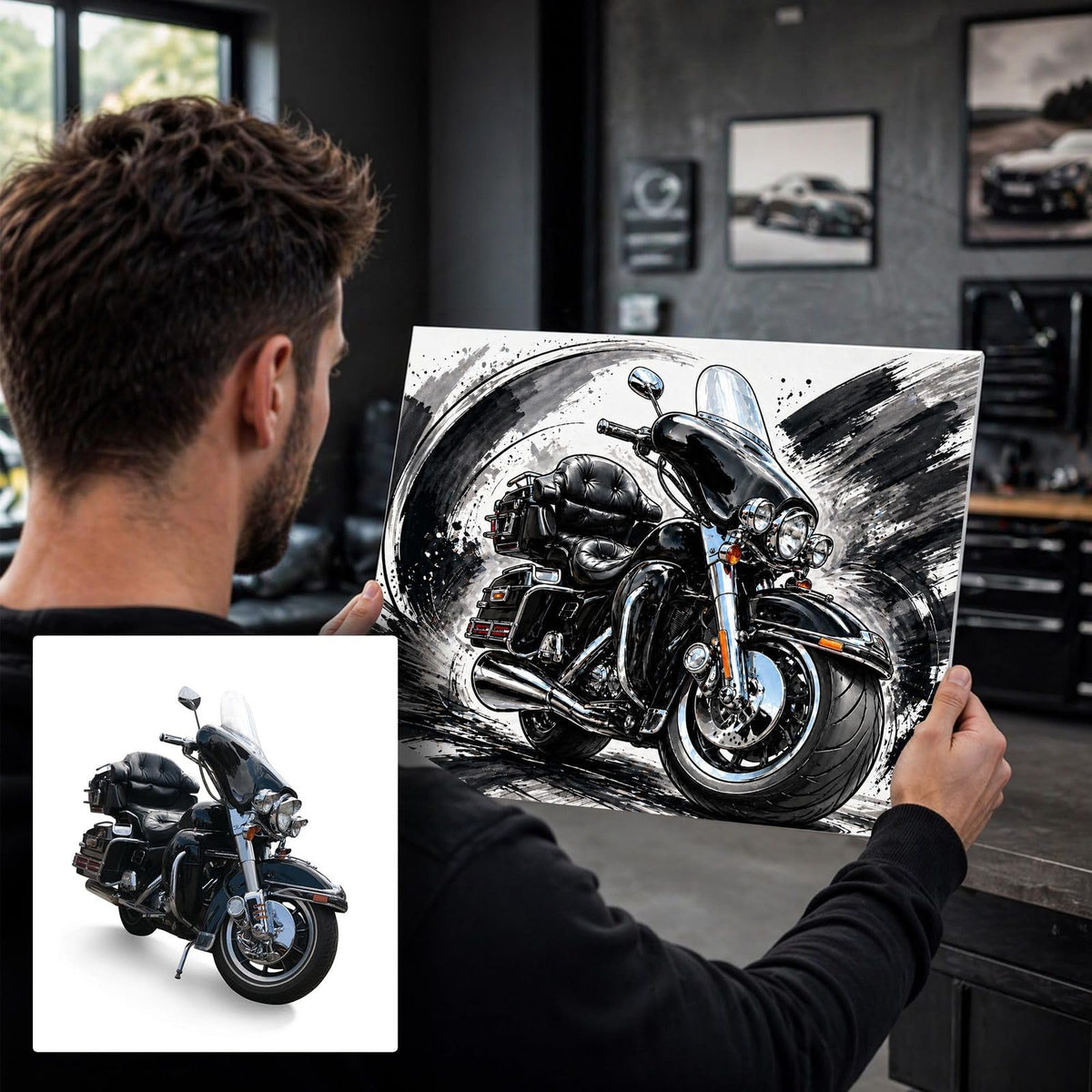 Votre moto transformée d'après photo en illustration à l'encre noire, chromes brillants et coups de pinceau, imprimée en affiche (poster) et livrée chez vous ; photo d'origine à côté (exemple)