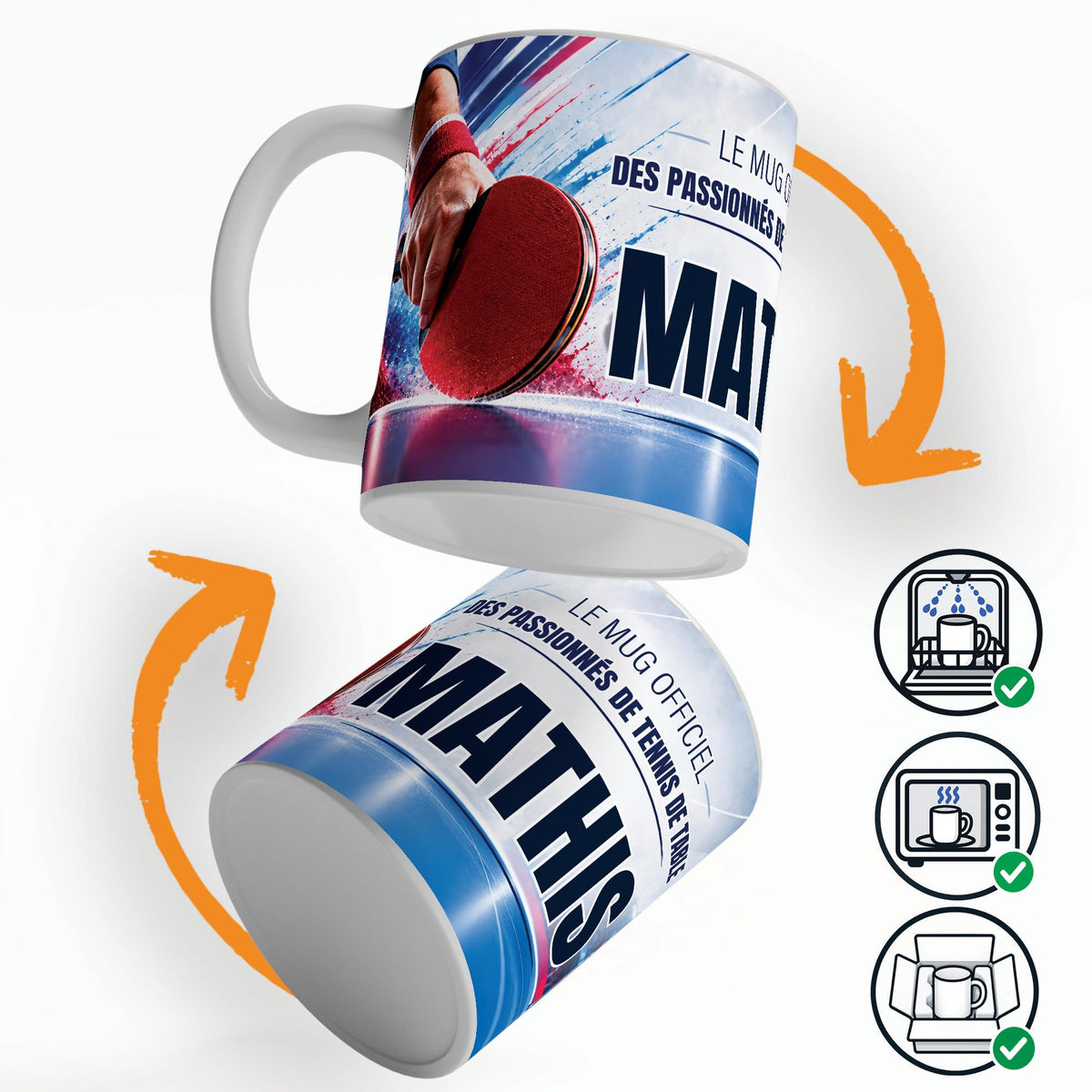 Mug tennis de table vu sous deux angles, prénom et texte au choix ; compatible lave-vaisselle et micro-ondes, expédié calé dans une boîte en carton jusque chez vous (exemple)